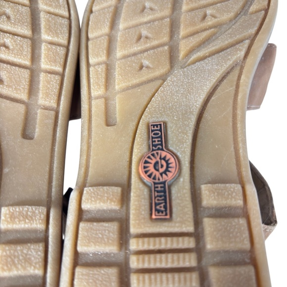 Earth Shoe Heather Womens Tan Suede Leather Comfort Shoes Sz 9 Fisherman Sandals - Picture 4 of 15